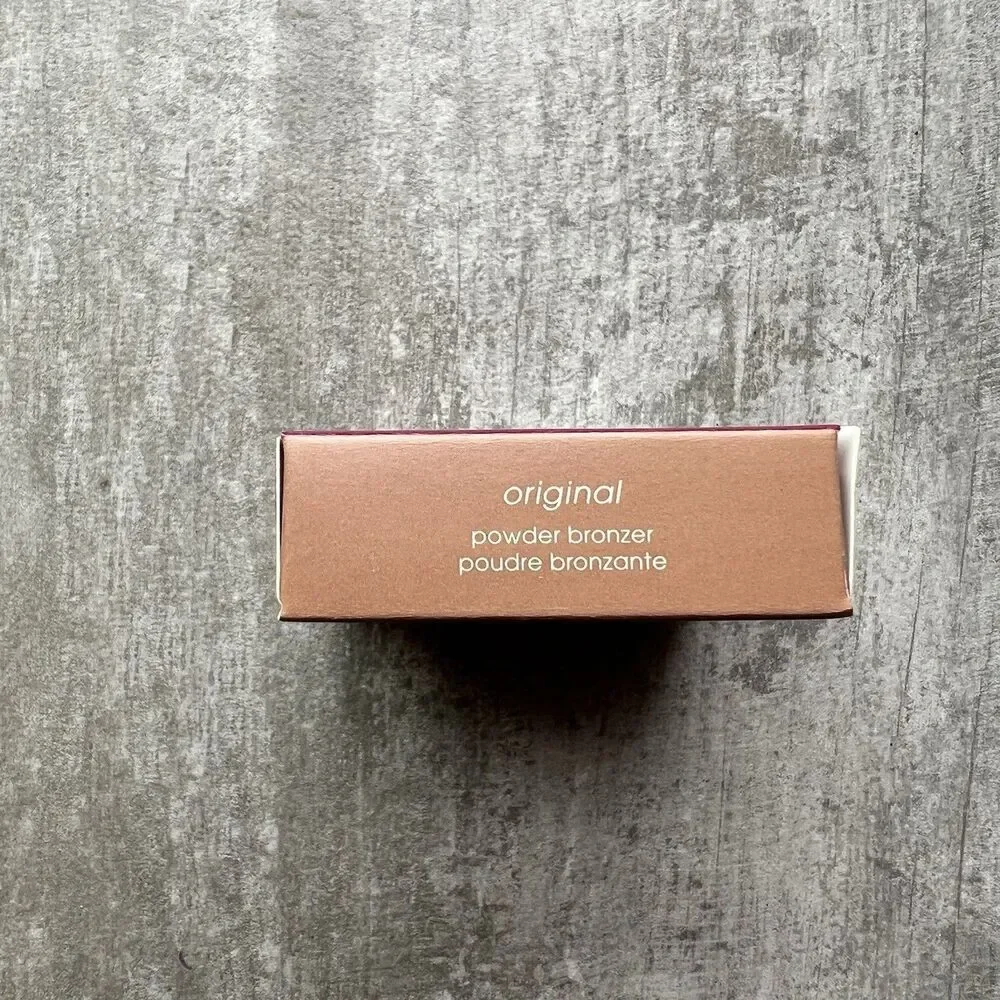 Benefit Cosmetics Hoola Matte Original Powder Bronzer 1.8g 0.06oz NEW